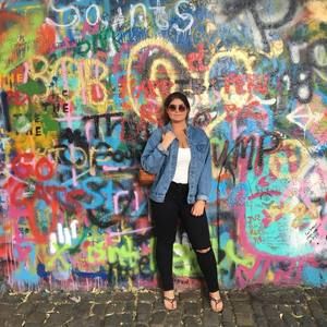 Meet your Posher, Becky